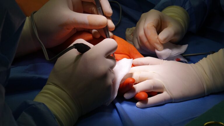 operation de sauvetage en cas d'obstruction des voies respiratoires