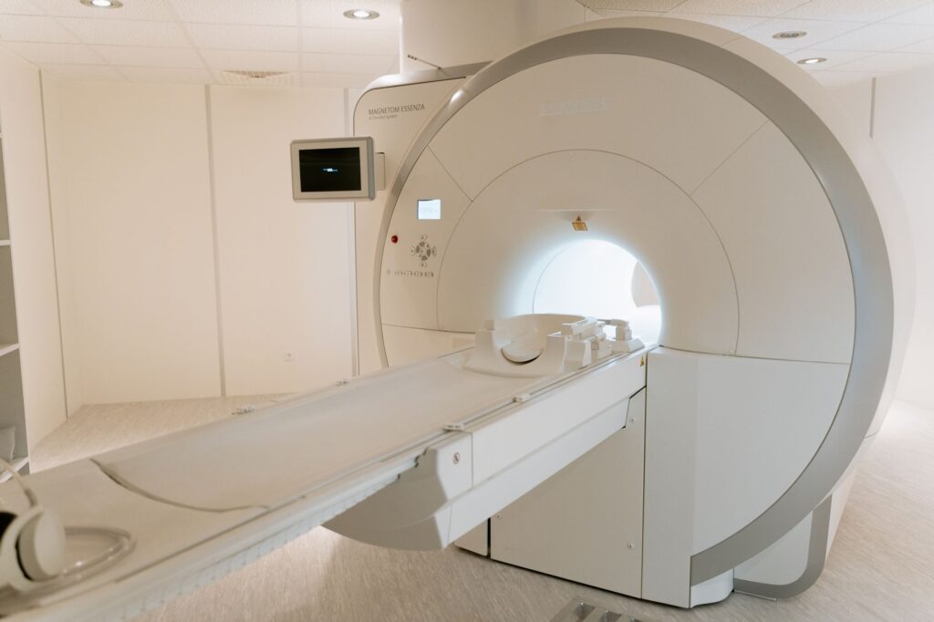 Examen IRM pour ictus amnésique