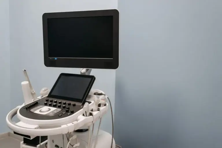 Echographie à Prades : non, il ne faut pas attendre des semaines pour être examiné