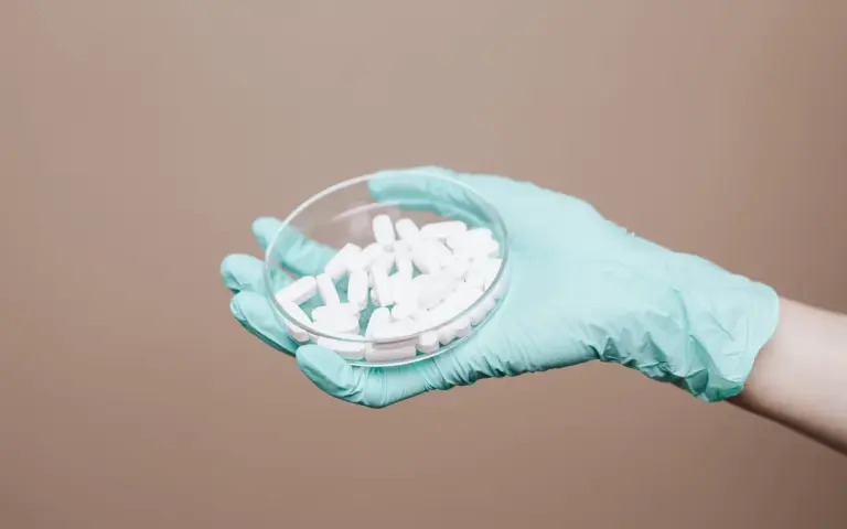 Infection du liquide d'ascite et antibiotiques, ce que les patients cirrhotiques doivent savoir