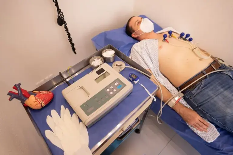 Un patient sous ventilation mécanique doit être transféré : le Monnal T60 entre en jeu