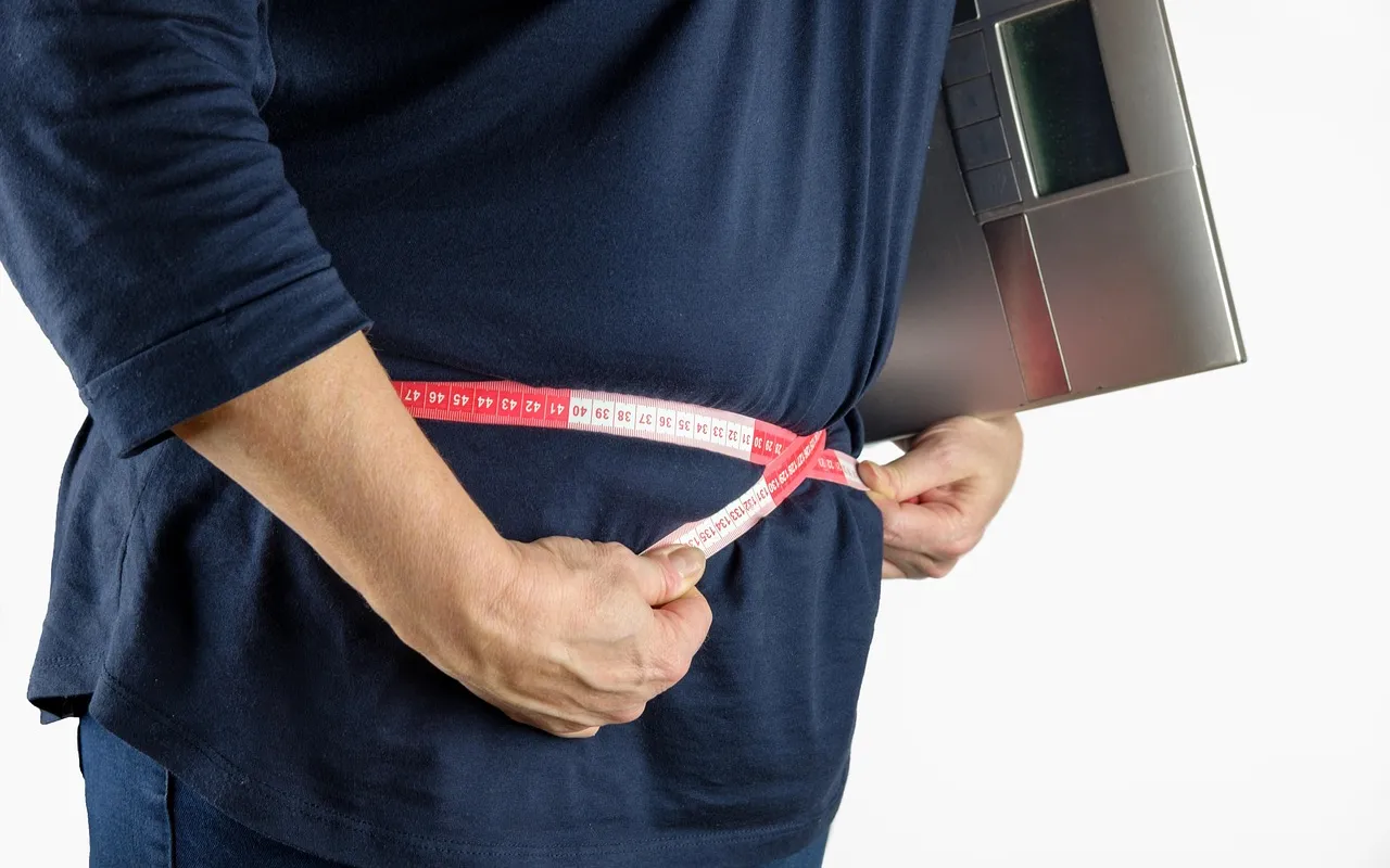 5 causes qui expliquent vraiment la prise de poids à la ménopause — Mesure l'impact réel du métabolisme qui ralentit